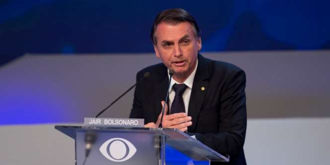 Presiden Brasil Tolak Vaksin: Jika Mendadak Berubah Jadi Buaya, Tanggung Sendiri