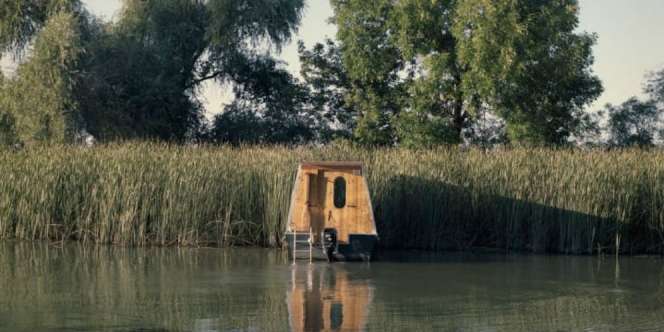 Ada Rumah Perahu Mini untuk Menyendiri, Penasaran Isinya?