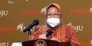 Risma: Bantuan Tunai Jangan untuk Beli Rokok, Akan Kami Awasi!