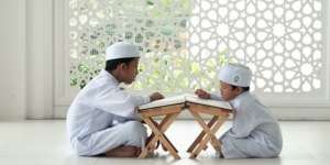 Quran Surat Al Bayyinah Ayat 1-8 Arab, Arti dan Keutamaannya