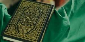 Bacaan Surat Al Insyirah ayat 1-8, Asbabun Nuzul, Keutamaan dan Isi Kandungannya