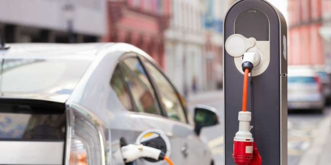 BUMN & LG Komitmen Bikin Pabrik Baterai Mobil Listrik Terintegrasi Pertama Dunia