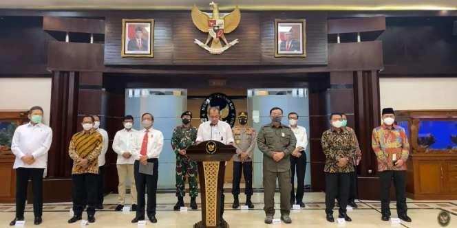Atribut dan Simbol FPI Juga Dilarang