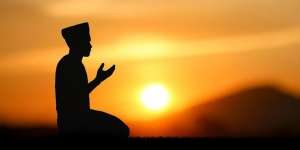 Asbabun Nuzul Surat Al Lahab Lengkap Arab, Arti, dan Kandungan Ayatnya