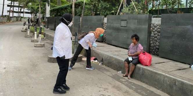 Dinas Sosial DKI Sisir Sudirman-Thamrin, Tak Dapati Tunawisma yang Ditemui Risma