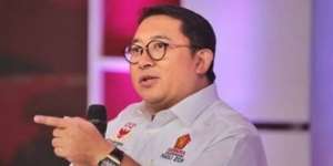 Akun Twitter Like Video Tak Senonoh, Ini Alasan Fadli Zon