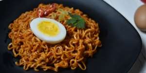 Rapper Korea Salah Masak Mi Instan Indonesia, Bikin Ngakak