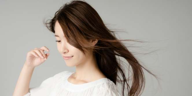 5 Tips Perawatan Agar Rambut Lebih Mudah Mengering
