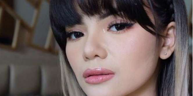Dinar Candy Cari Pacar Bayaran untuk Dipamerkan di Sosmed