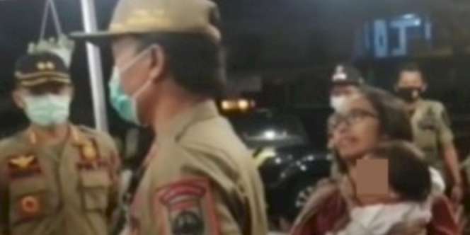 Cekcok Ibu-ibu dengan Satpol PP, Netizen Minta Gubernur Ganjar Tanggapi
