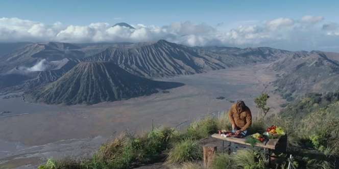Masak di Dapur Sih Biasa, Pernah Bayangin Eksplorasi Kuliner di Alam Bebas?