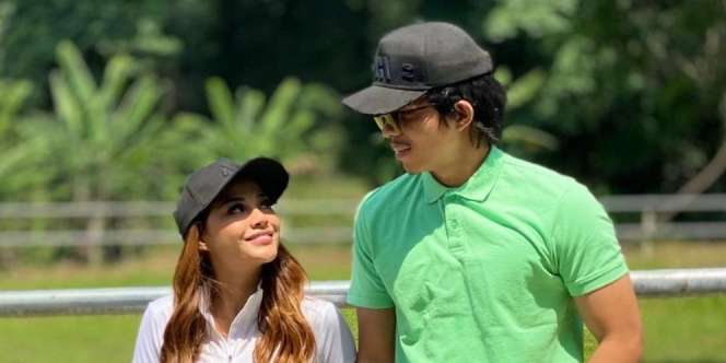 Touring Bareng Atta Halilintar, Tas Aurel Hermansyah Lebih Mahal dari Motornya?