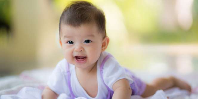 Mengulik Minyak Telon dengan Aroma Teh & Bunga Terbaik di Dunia, Memangnya Ada?