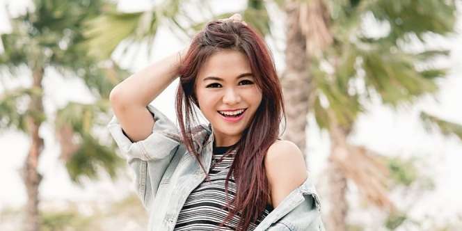 Dikira ABG, Usia Nenek Cantik ini Sulit Dipercaya