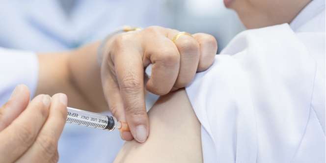 30 Laporan Efek Samping Vaksin: Semua Sehat