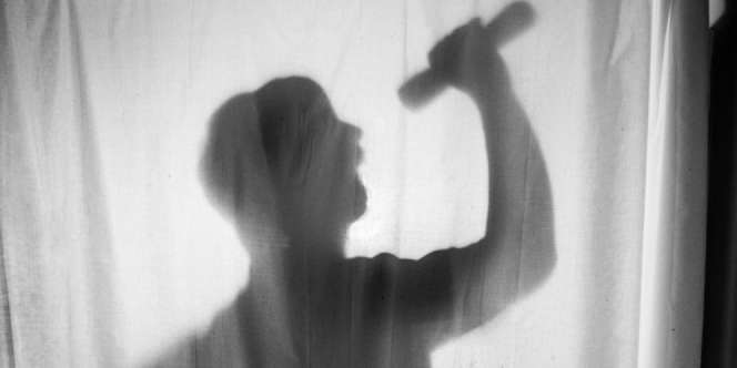 Merinding! Kebiasaan Nyanyi di Kamar Mandi, Tiba-tiba Suara Wanita Ikutan