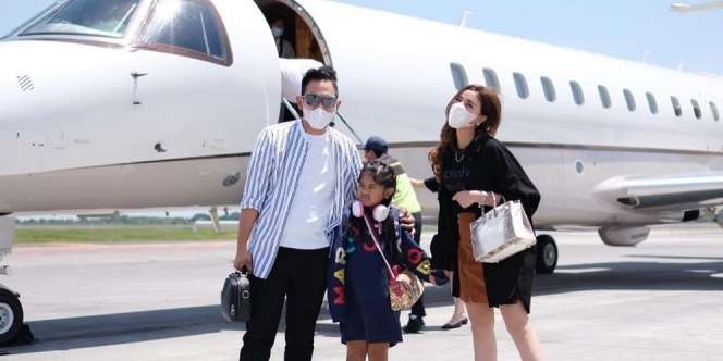Cara 'Crazy Rich Malang' Didik Anak, Berbagi Sejak Dini