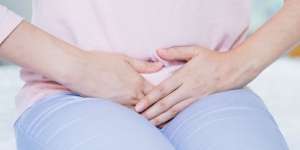 Jangan Panik Dulu! Ini Penyebab Organ Intim Kewanitaan Berdenyut