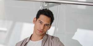 Pamer Foto Lawas, Potongan Rambut Richard Kyle Bikin Salfok