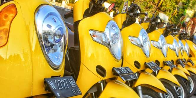 5 Cara Kendalikan Motor Matic di Jalan yang Menurun