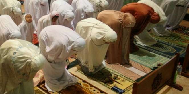 Bacaan Ruku Lengkap Arab, Latin, dan Artinya