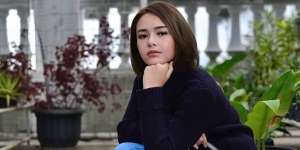 Harga Rp23 Juta, Bentuk Sepatu Amanda Manopo Bikin Gagal Paham