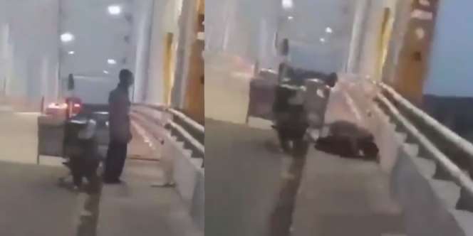 Bikin Terenyuh, Bapak Penjual Makanan Keliling Sholat Tanpa Sajadah di Jembatan