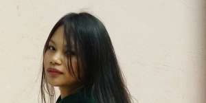 Dulu Disemprot Iis Dahlia, Penampilan  Waode Sofia Bikin Pangling