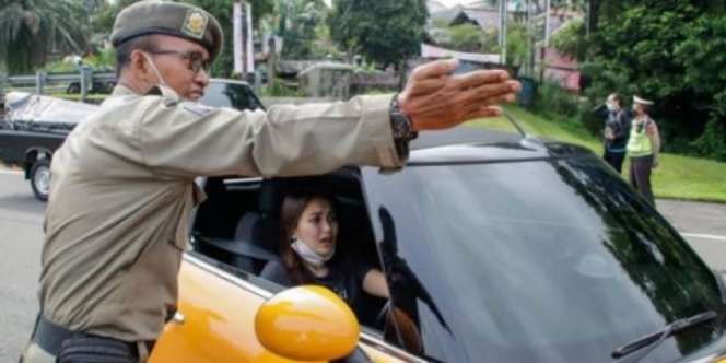 Putar Balik Kena Ganjil Genap Bogor, Ayu Ting Ting Mengaku Mau Beli Kopi