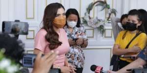 FOTO: Ashanty Blak-blakan Tudingan Terlantarkan Anak angkat