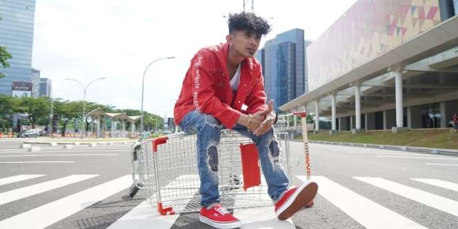 Diselingkuhi 5 Kali, Dycal Siahaan Rilis Lagu 'Gue Udah Muak'