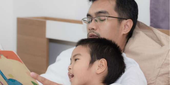 Kecerdasan Emosi Anak Lelaki yang Penting Diajarkan Ayah