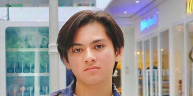 Rambut Botak di Sinetron Dibully Netizen, Rey Bong Angkat Bicara