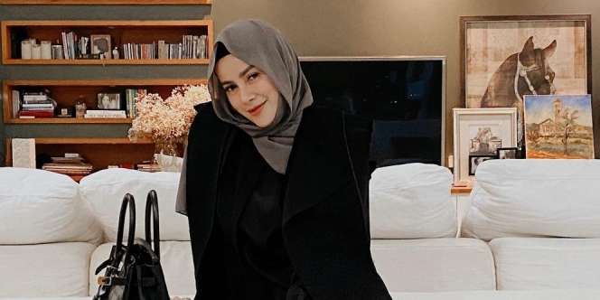 Bak Fashionista, Padu Padan Denim Mermaid Skirt Olla Ramlan