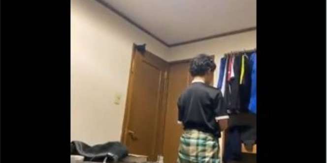 Viral, Pria Solat dengan Tenang Saat Jepang Diguncang Gempa