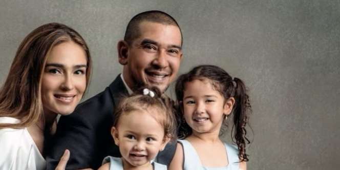 Tak Lagi Eksis di Dunia Hiburan, 3 Artis Indonesia jadi Hot Mom