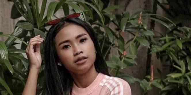 Gaya Berpakaian Makin Terbuka, Ayya Renita 'Miss Kiki' Ikatan Cinta: Gerah!