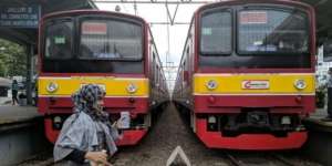 Imbas Banjir, Keberangkatan Kereta Jarak Jauh dari Stasiun Senen Dibatalkan