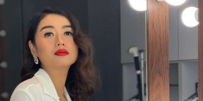 Penampilan Baju Dalaman Selfi Nafilah, Mantan Istri Iwa K, Bikin Salfok