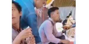 Piring yang Tertukar, Momen Kocak Tamu Kehilangan Santapan Makan Kondangan