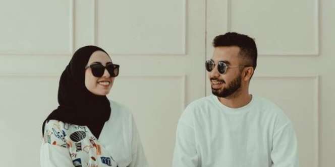 Beredar Video Selebgram Vicky Alaydrus Datangi Pengadilan Agama, Fans Gelisah