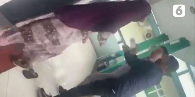 Viral Dosen di Makassar Dianiaya di Depan Mahasiswa