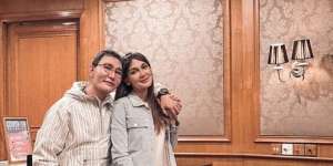 Setelah Rangkulan Mesra, Luna Maya Dapat Tas Rp236 Juta dari Bos TV