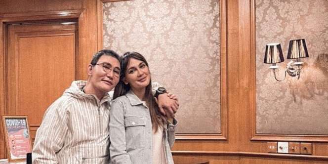 Setelah Rangkulan Mesra, Luna Maya Dapat Tas Rp236 Juta dari Bos TV