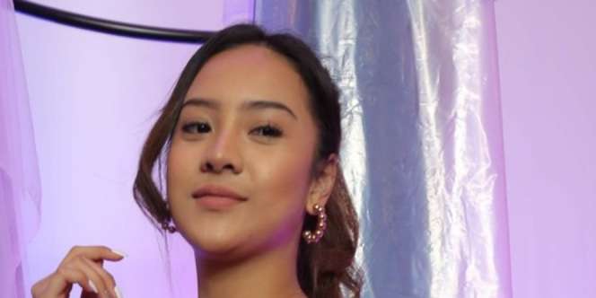 5 Artis Indonesia yang Punya Kebiasaan Aneh, Jangan `Ilfil` Ya