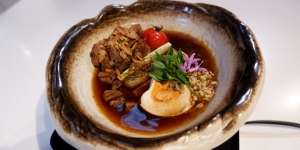 Menggugah Selera, Sajian Rawon di Indonesian Meat Cuisine Bikin Perut Lapar