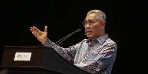 Potret Putra-Putri Mantan Wakil Presiden Try Sutrisno: 2 Jenderal, 1 Dokter