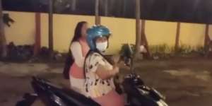 Dikira Kafe untuk Nongkrong, Dua Wanita Ini Malah Masuk ke Kantor Polisi