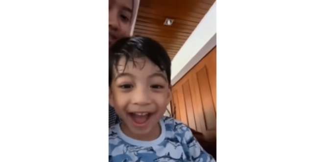 Momen Jan Ethes Video Call Paspampres, Gemes Banget!