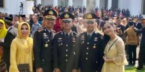 Jarang Terjadi, Momen Reuni Keluarga Polisi di Istana Negara